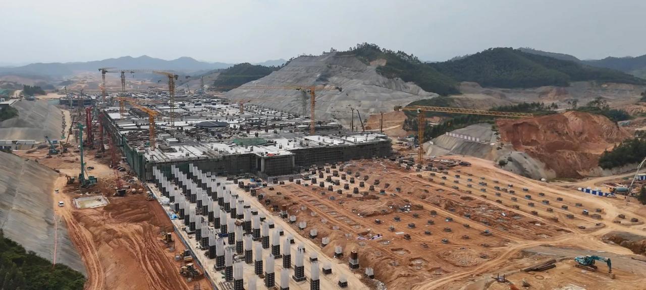 11月2正在建设最大的广州新机场