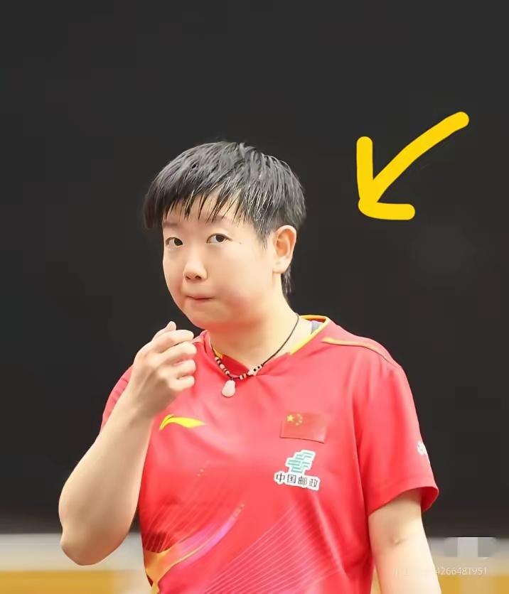 一觉睡醒了，离谱给离谱的妈开门，简直离谱到家了，我万万没想到…​第一次见莎