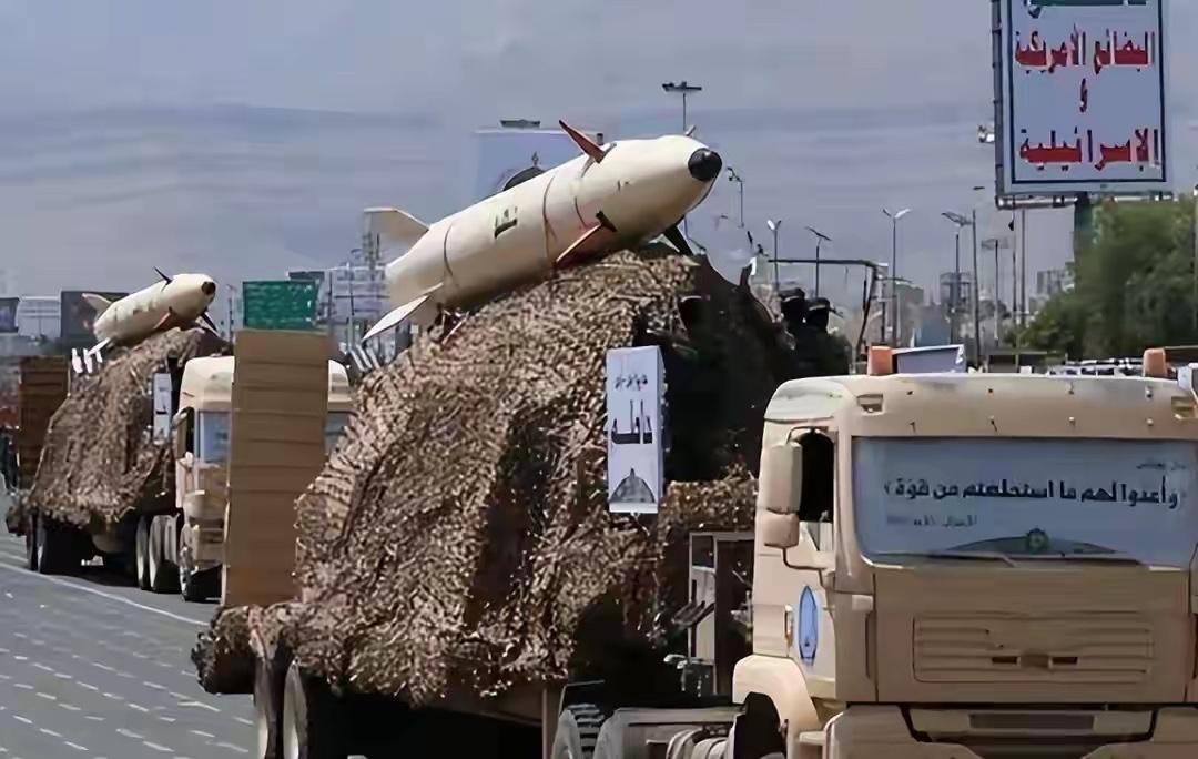 不到48小时，10架加油机连夜撤离，全球首个拒绝特朗普的人出现了不到48小时