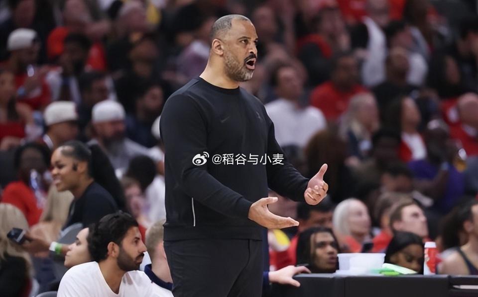 休斯顿火箭媒体人JacksonGatlin录制了《LockedOnRock