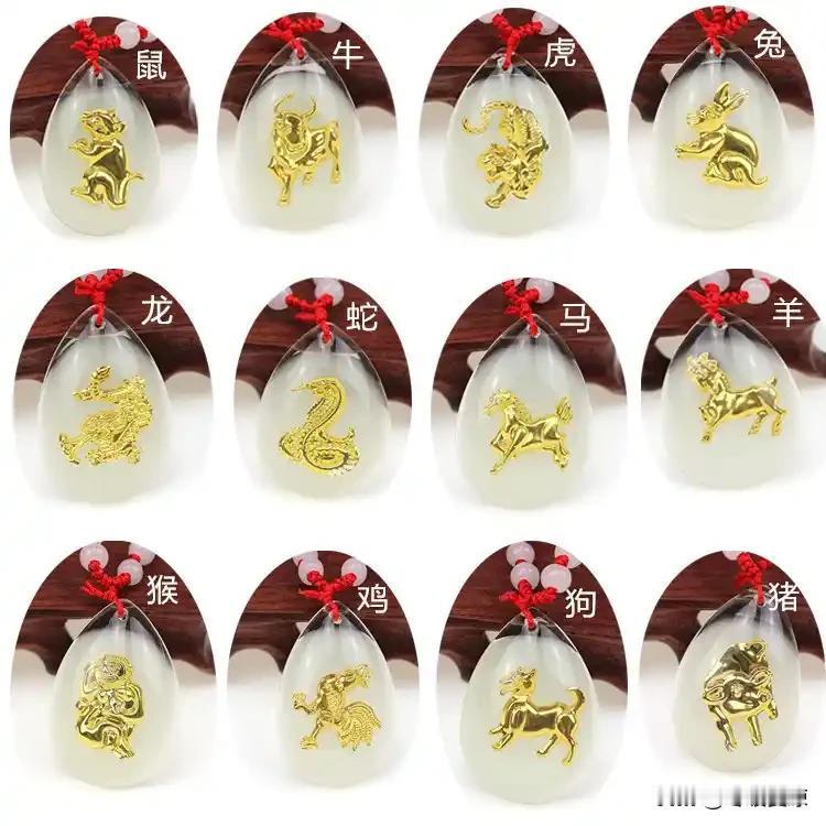 十二生肖的幸运色，记心里，一辈子大富大贵猴：白、金、蓝→运势大进蛇：红、