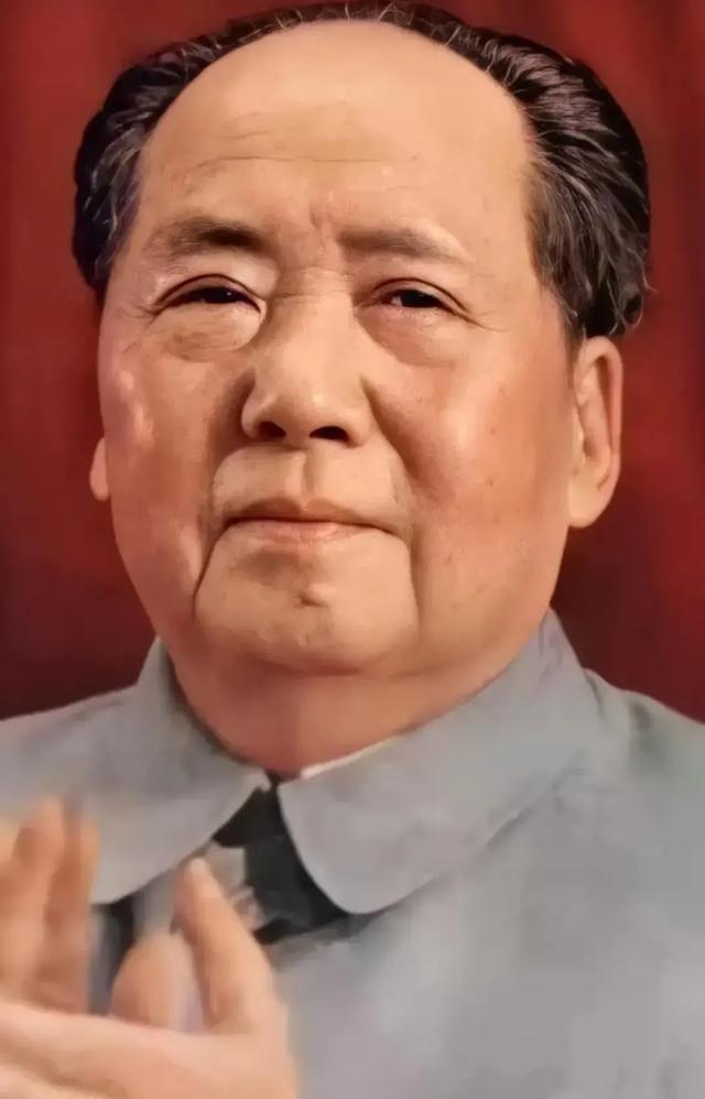 1964年5月17日，毛主席在会见外宾时说：“我打了二十五年仗，由于偶然性，我没