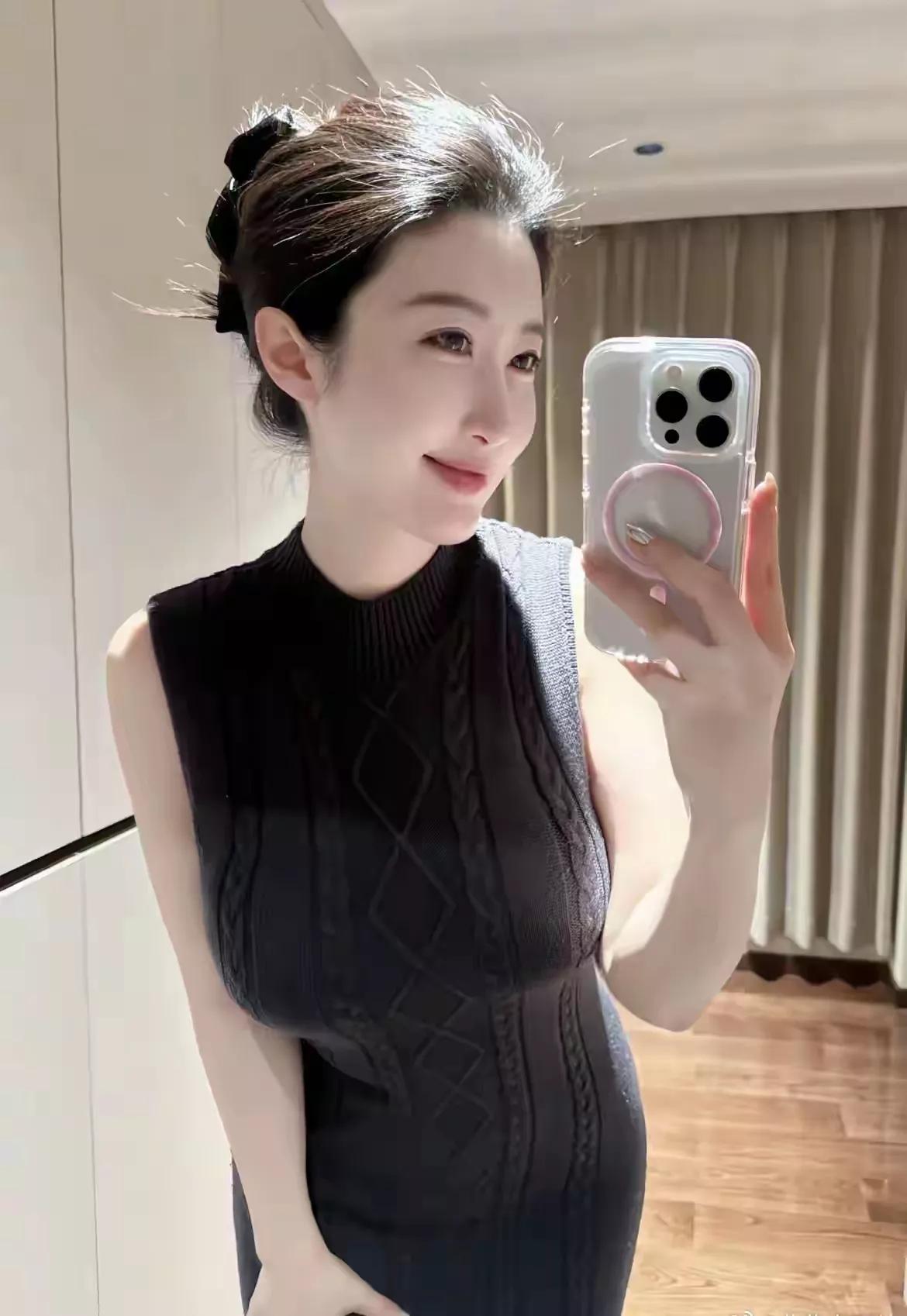 乾坤未定你我皆是黑马闹钟一响你我皆是牛马