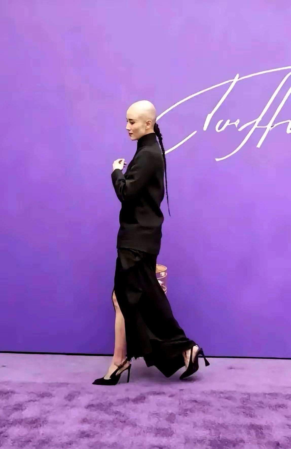 左边P图，右边真人，但看完我一宿没睡好。你敢信？这玩意儿真是人做出来的，不