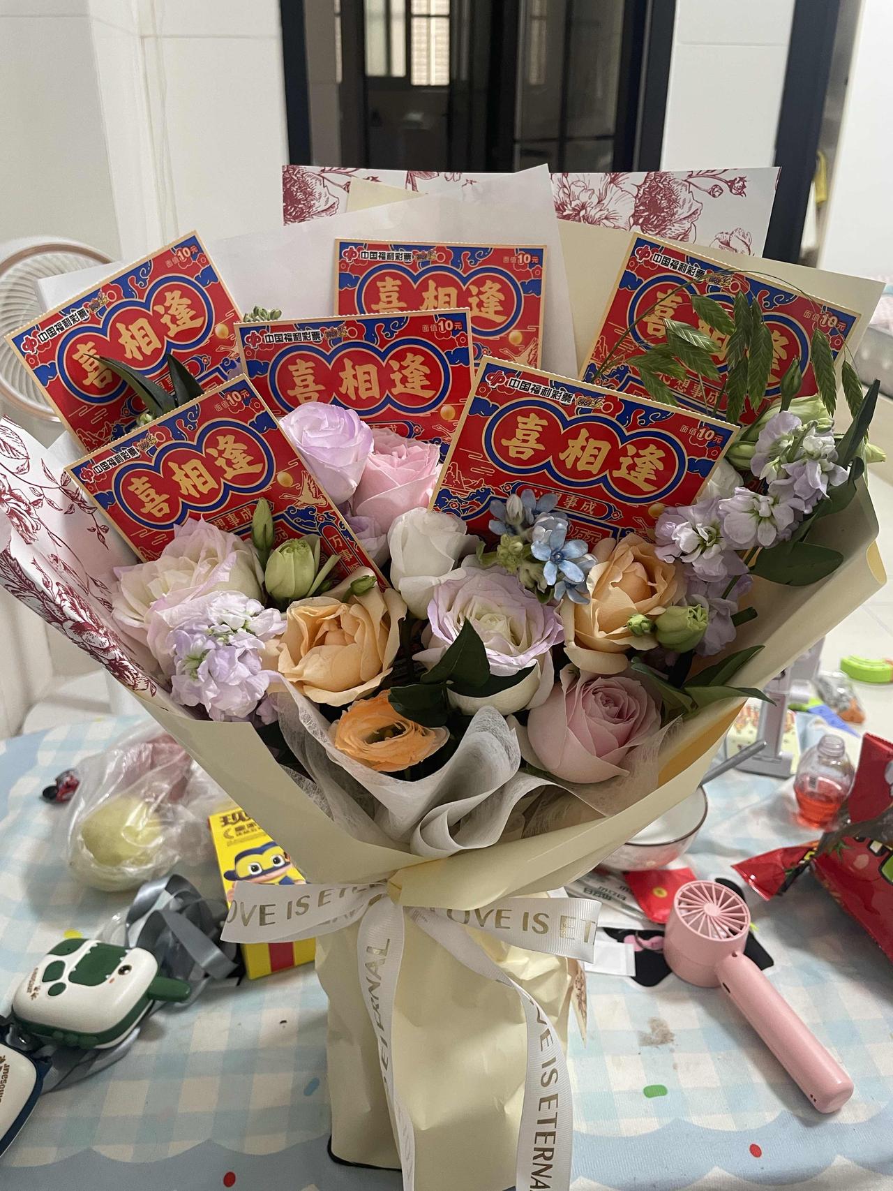 今天被老公一句话狠狠扎了心。他说要不是有生理需求，结婚生子需要女人，宁愿打一辈子