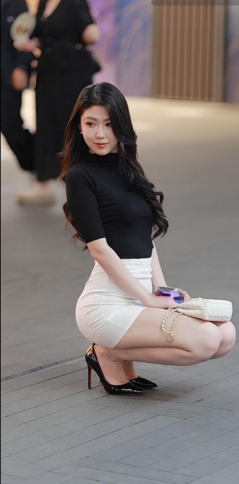 东方美 美女 女神 街拍 高跟控