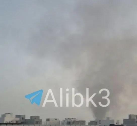 伊朗导弹命中巴林电信在哈马拉的总部。巴林电信是巴林最大的电信企业，也是亚马逊网络