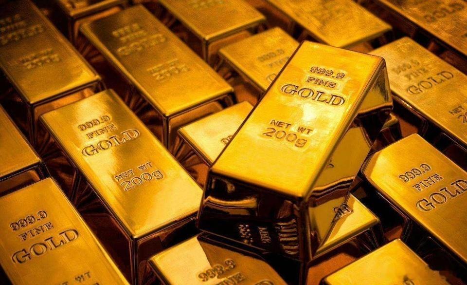 金价跳水跌至逾周低点2026年5月16日，黄金市场遭遇猛烈抛售，国际国内金价