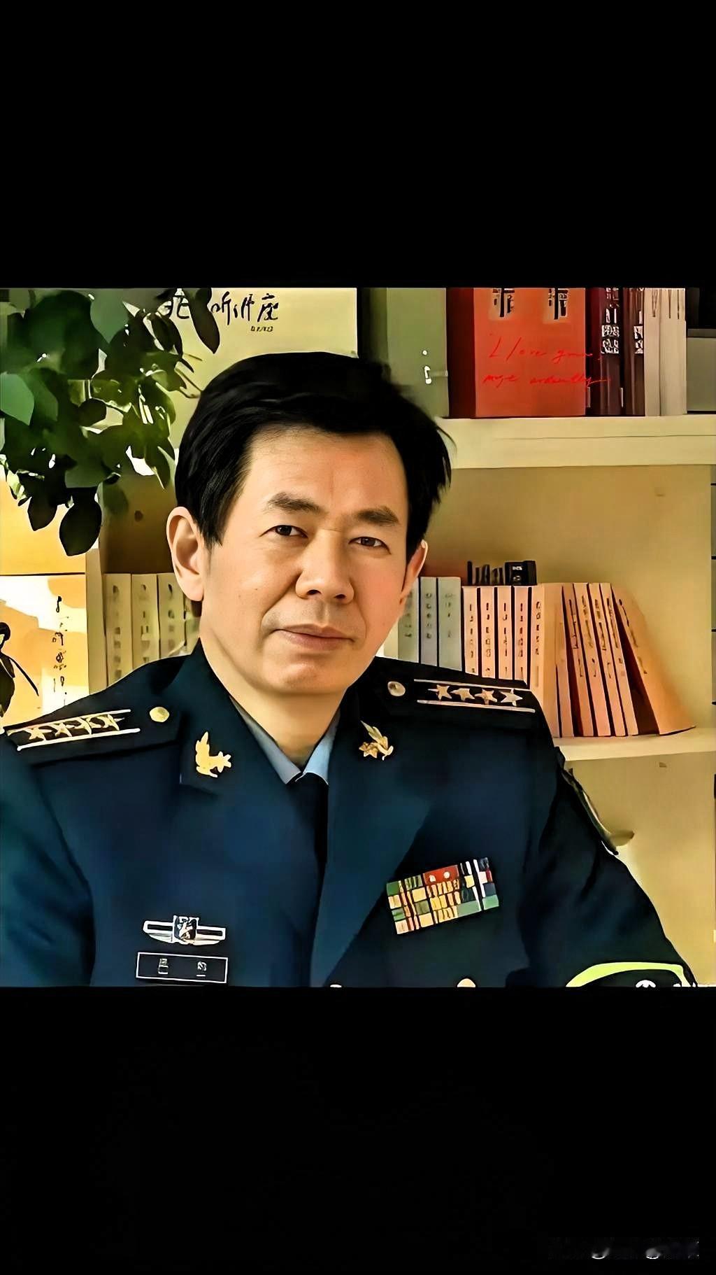 戴旭这话，听得人背脊发凉，却又无比通透。​咱现在这装备，看着是真唬人，下饺子似