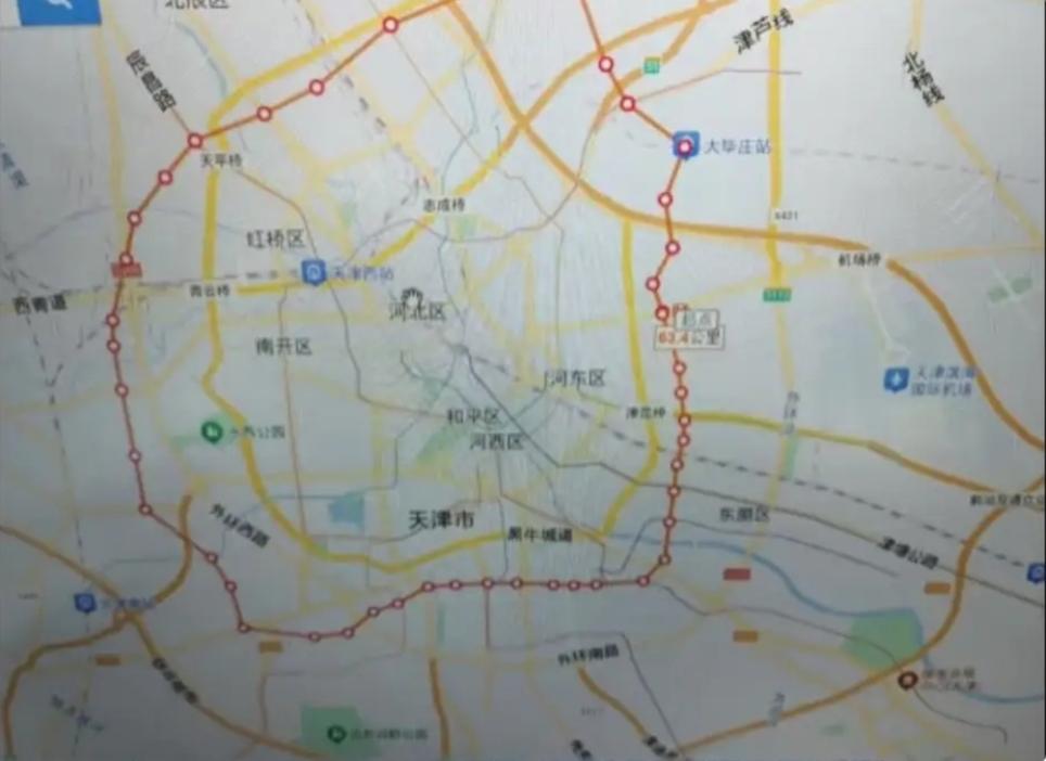 关于天津地铁10号线客流较少及延伸至北辰高铁站、天津南站的建议，以下是综合分析及