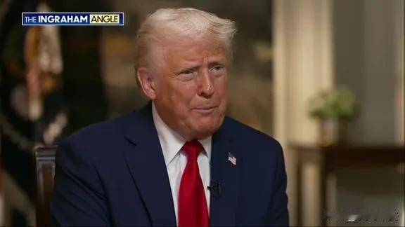 主持人：中囯不是朋友对吗？今天凌晨，美国总统特朗普接受了美国知名主持人劳拉·英