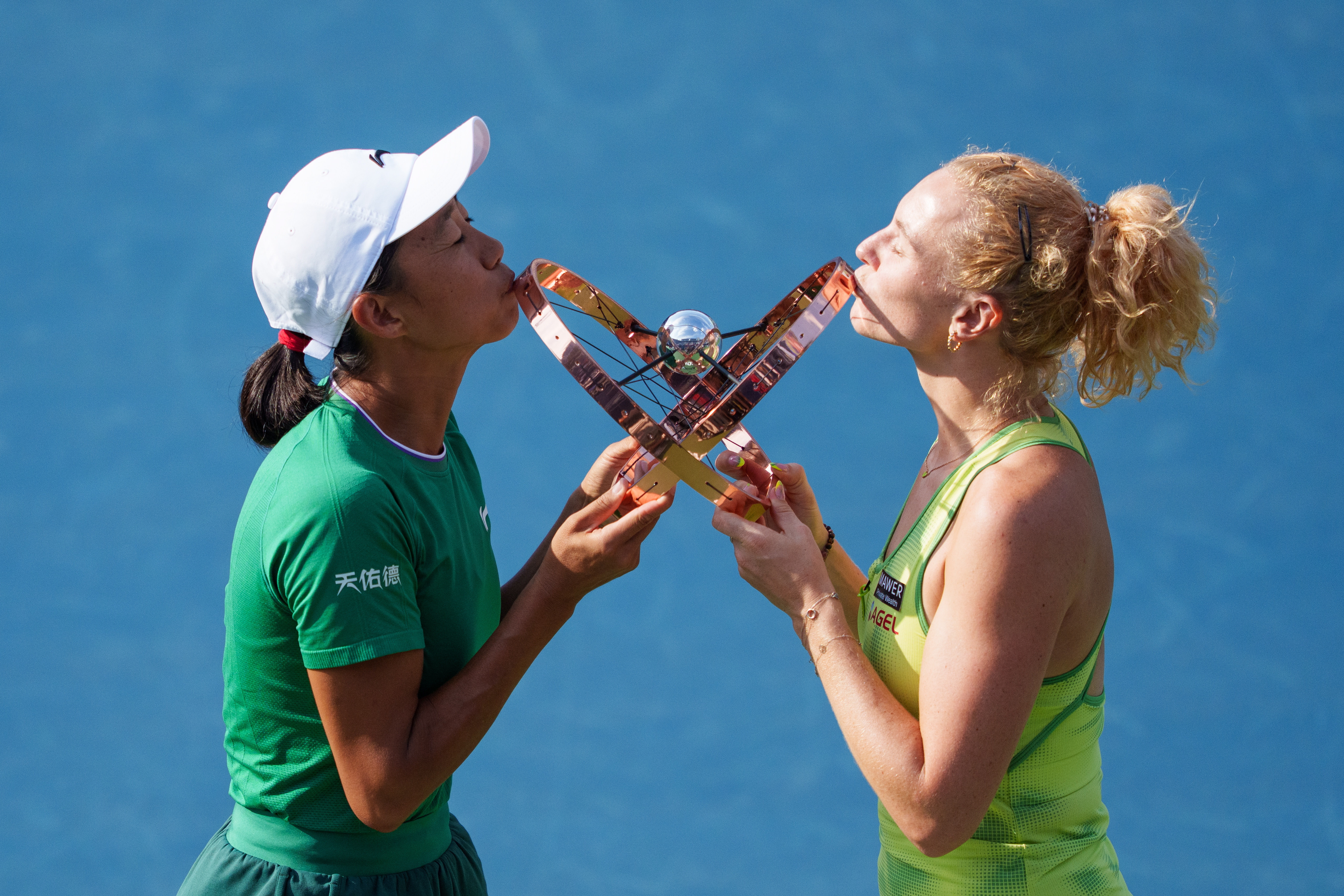 张帅说像穿越回北京弥补了去年的微弱遗憾，这一次，张帅终于在WTA1000多伦多