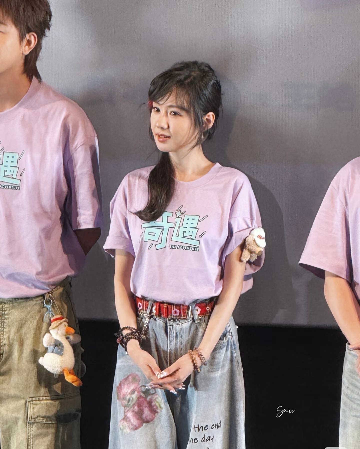 此女死亡相机都这么美。。。​​​