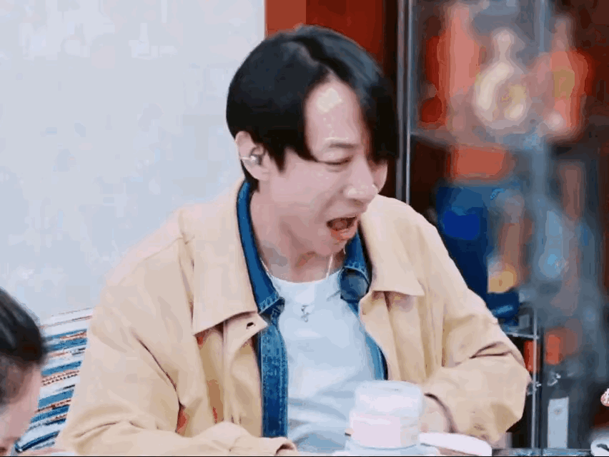 董璇这辈子做的最傻的事不是跟高云翔结婚又离婚也不是二婚选择跟张维伊在一起