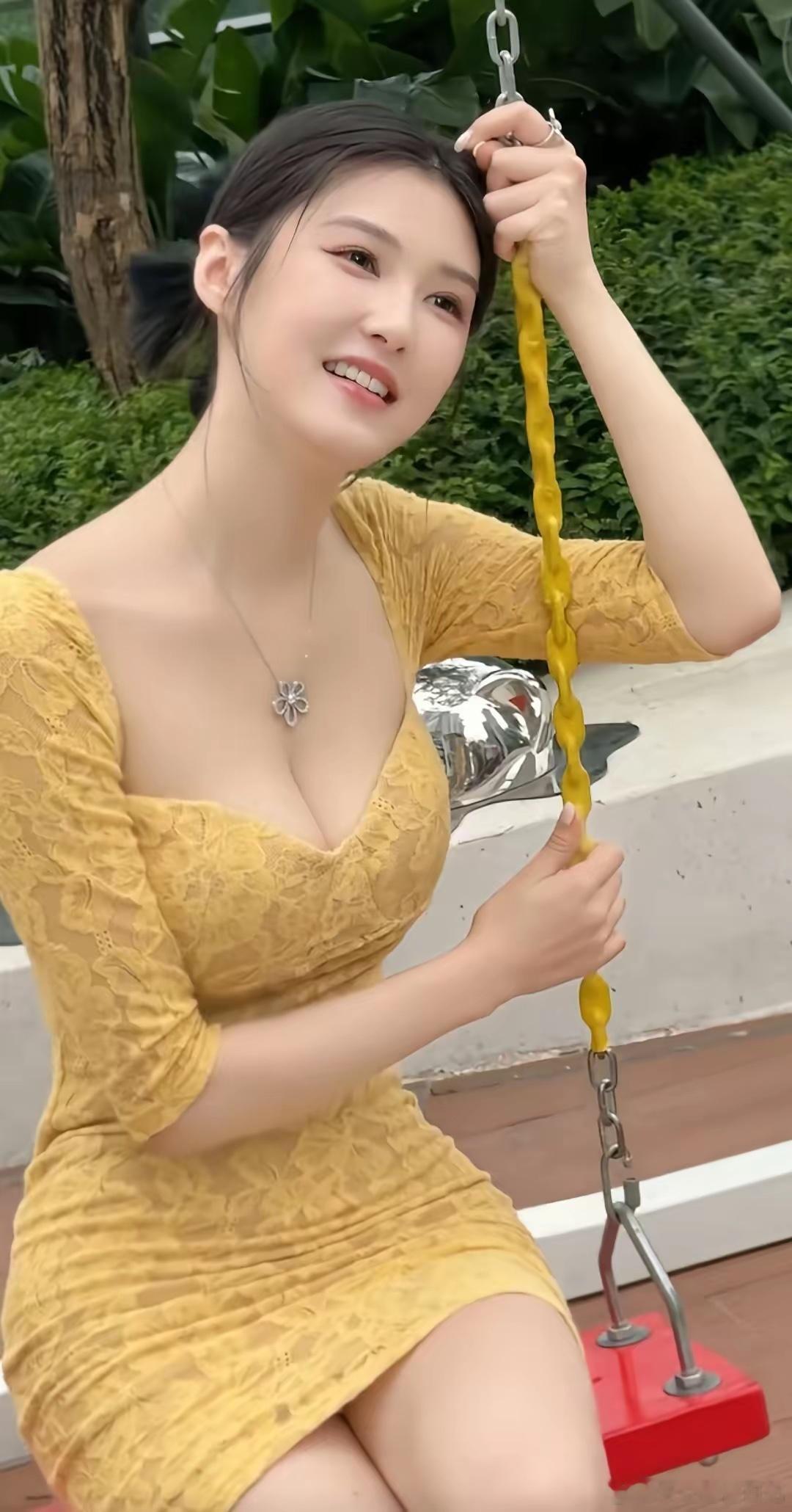 人生没有同花顺，人生的底牌，永远是自己。。