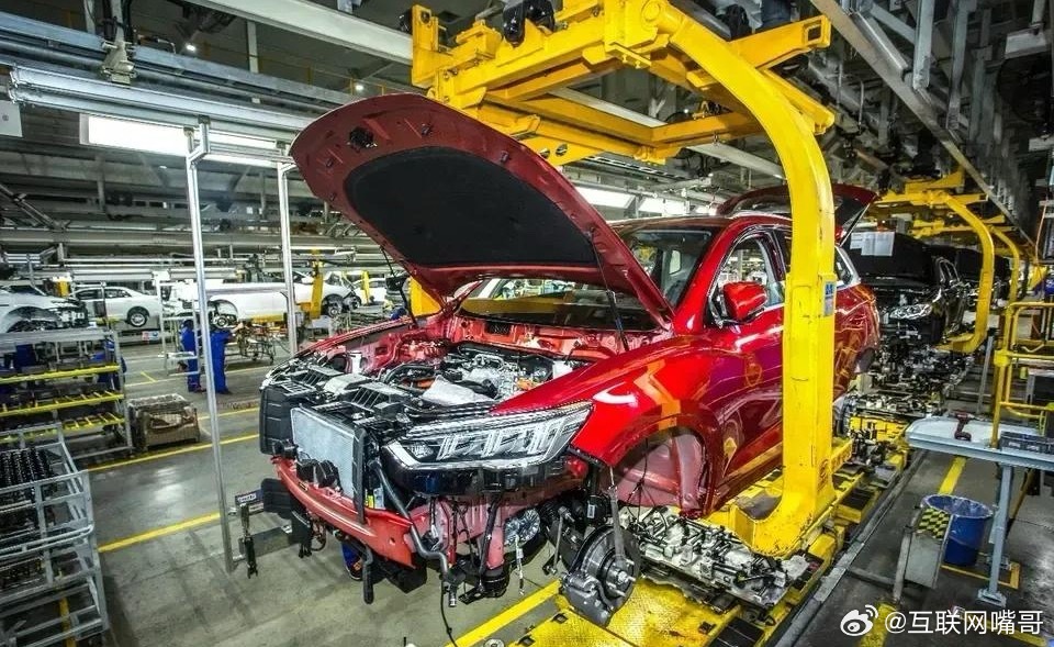 王传福最新表态：固态电池并非当前最优解，比亚迪以极强科研实力与前瞻视野，将技术重