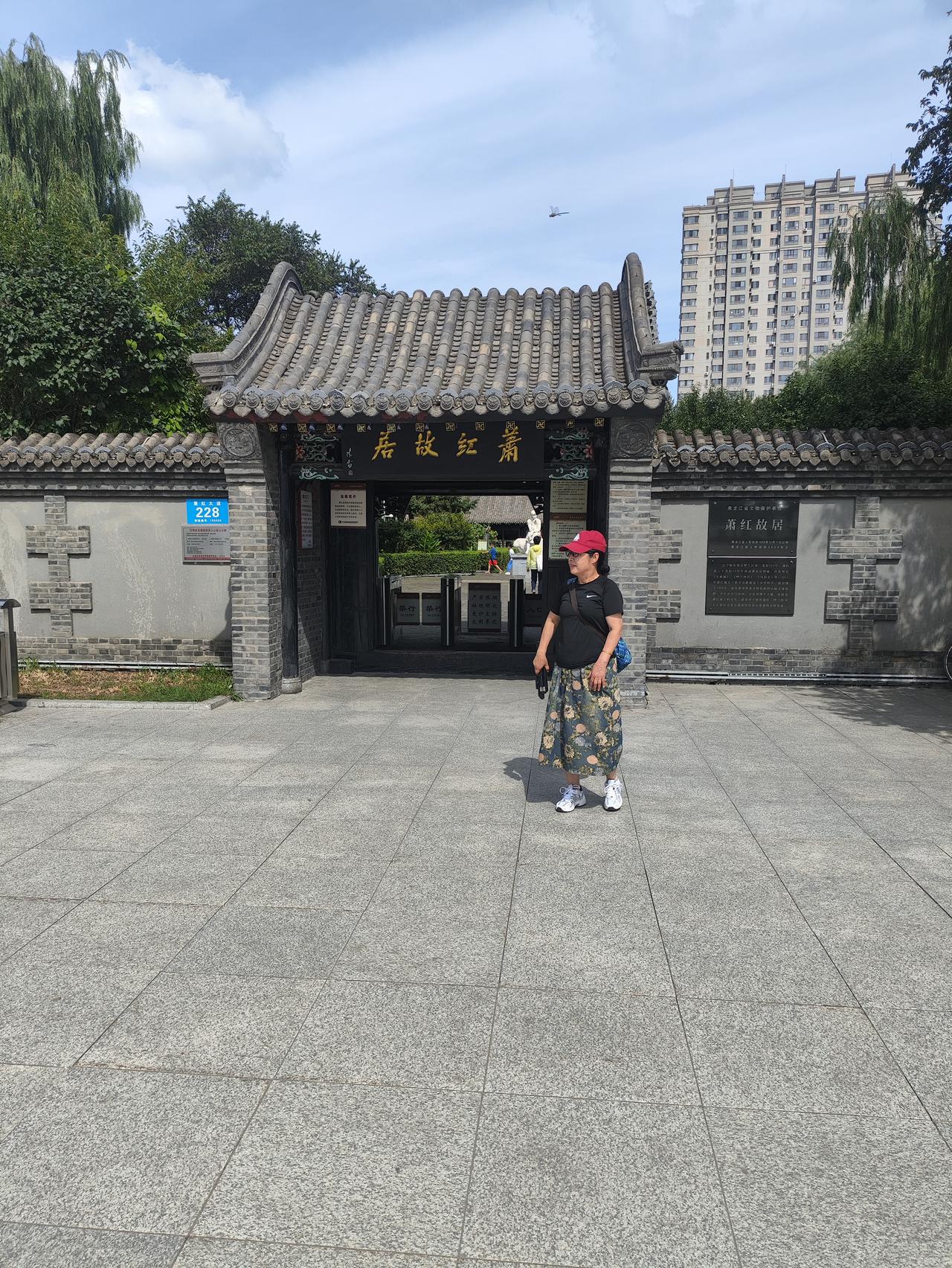 退休以后才感觉有退休金多重要，以前上班时候没感觉出来，退休了，在家不劳而获，每个