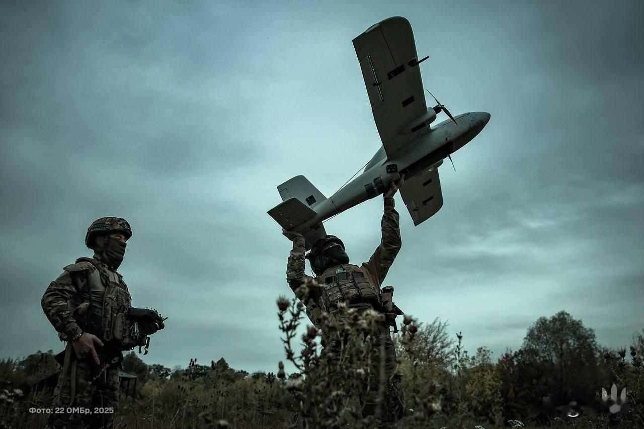 【泽连斯基愿意领土让步，俄罗斯态度微妙】12月12日，《世界报》报道，基辅同
