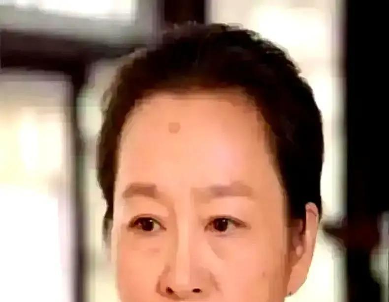 亲子鉴定结果公布奚美娟30年谣言一夜清零鉴定书只写一句话：周野芒不是