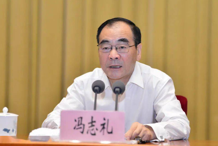 因年龄原因, 云南省委常委、省纪委书记冯志礼辞去省监委主任