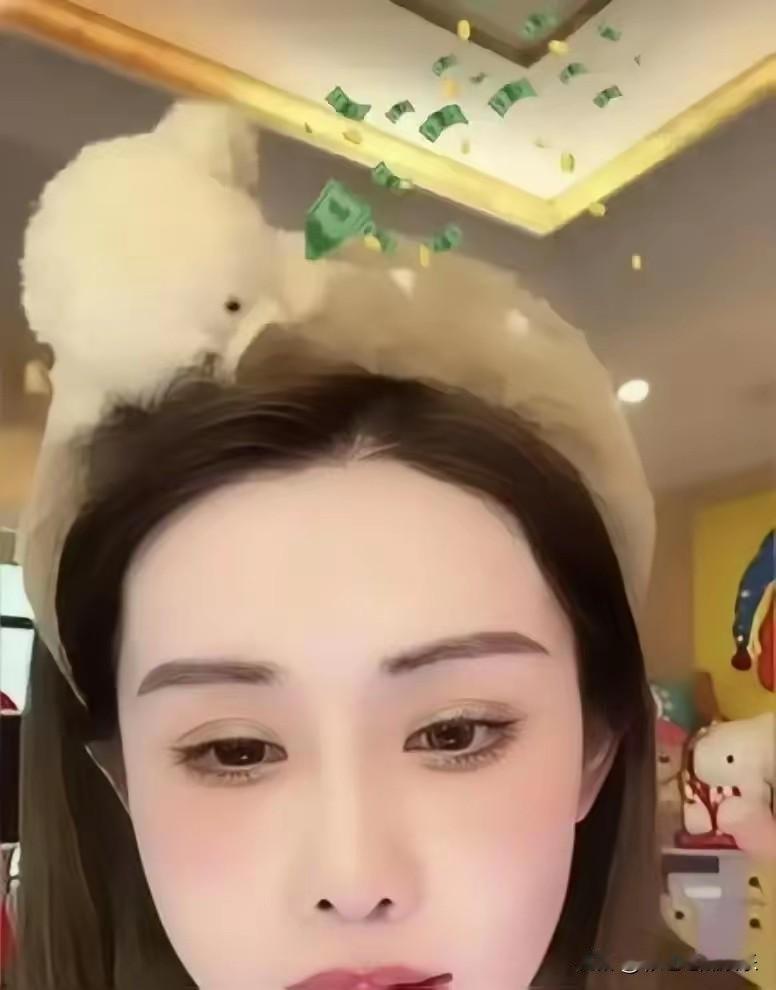 人是赚不到认知以外的钱，这句话含金量还在上升，韦雪三天掉粉8万，美妆退货率高达4