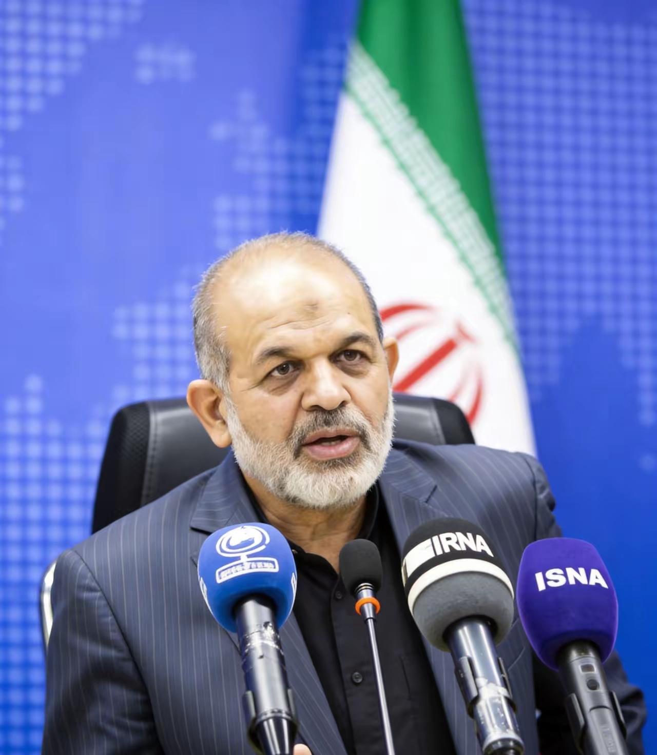 伊朗这次算是把压箱底的“老狠人”给请出来了。这位狠人正是伊朗革命卫队创始元老艾