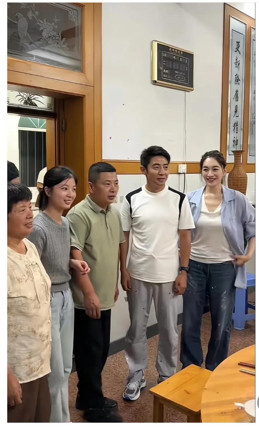 李小冉，美的真是特别。
