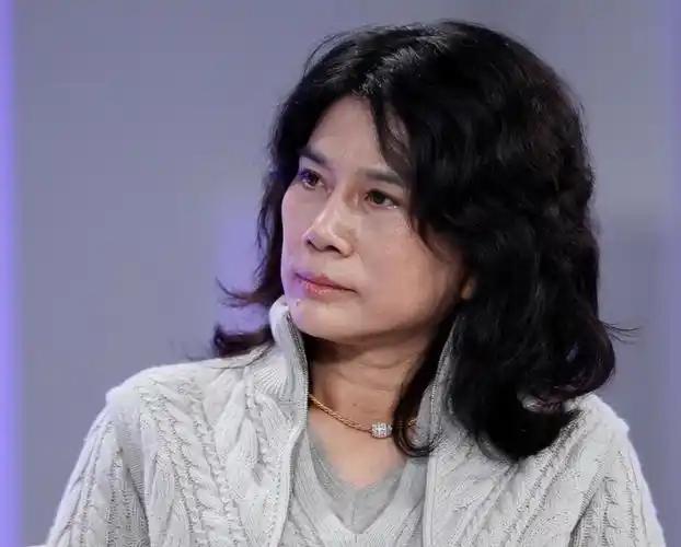 打工人卖谁都比骂董明珠好吗？我应该不是最后一个知道，个税起征点从3500元调整