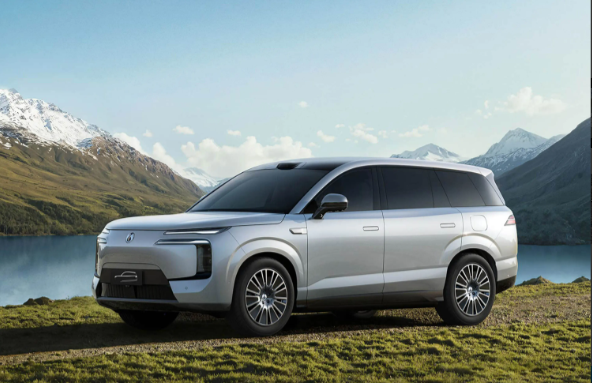 厉害了，2026款腾势N8LDM，2.0T插混版+75.26度电池包，纯电续