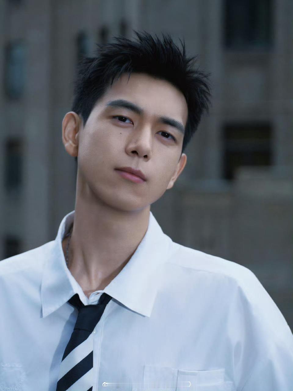 李现、王安宇、何与阿迪达斯大秀​​​