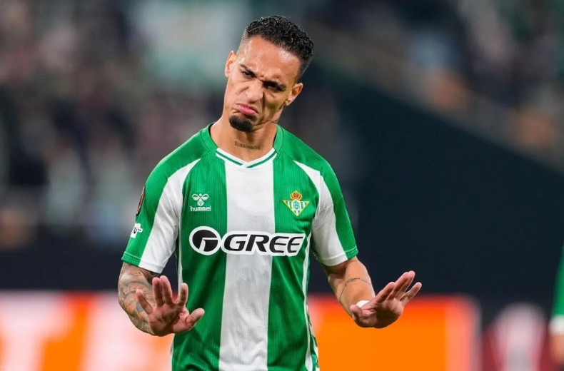 贝蒂斯好在没放弃。说实在的，贝蒂斯这2200万欧元花出了至少5000万的水准