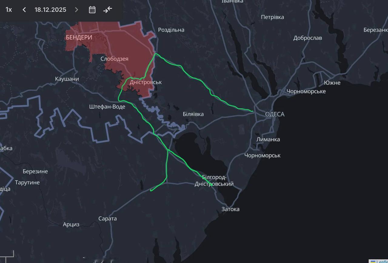 乌克兰敖德萨附近马亚基的一座桥梁已被摧毁，导致关键补给线中断，并附有一张地图，标