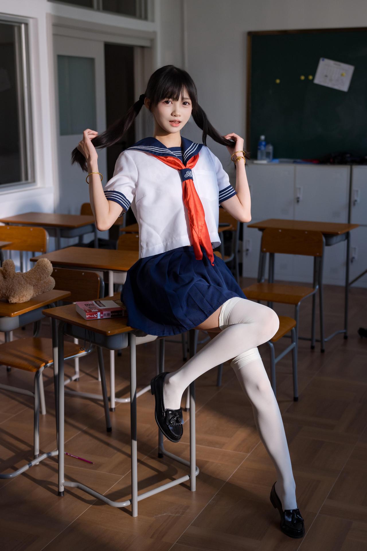 可爱可俏穿搭分享甜美女孩。