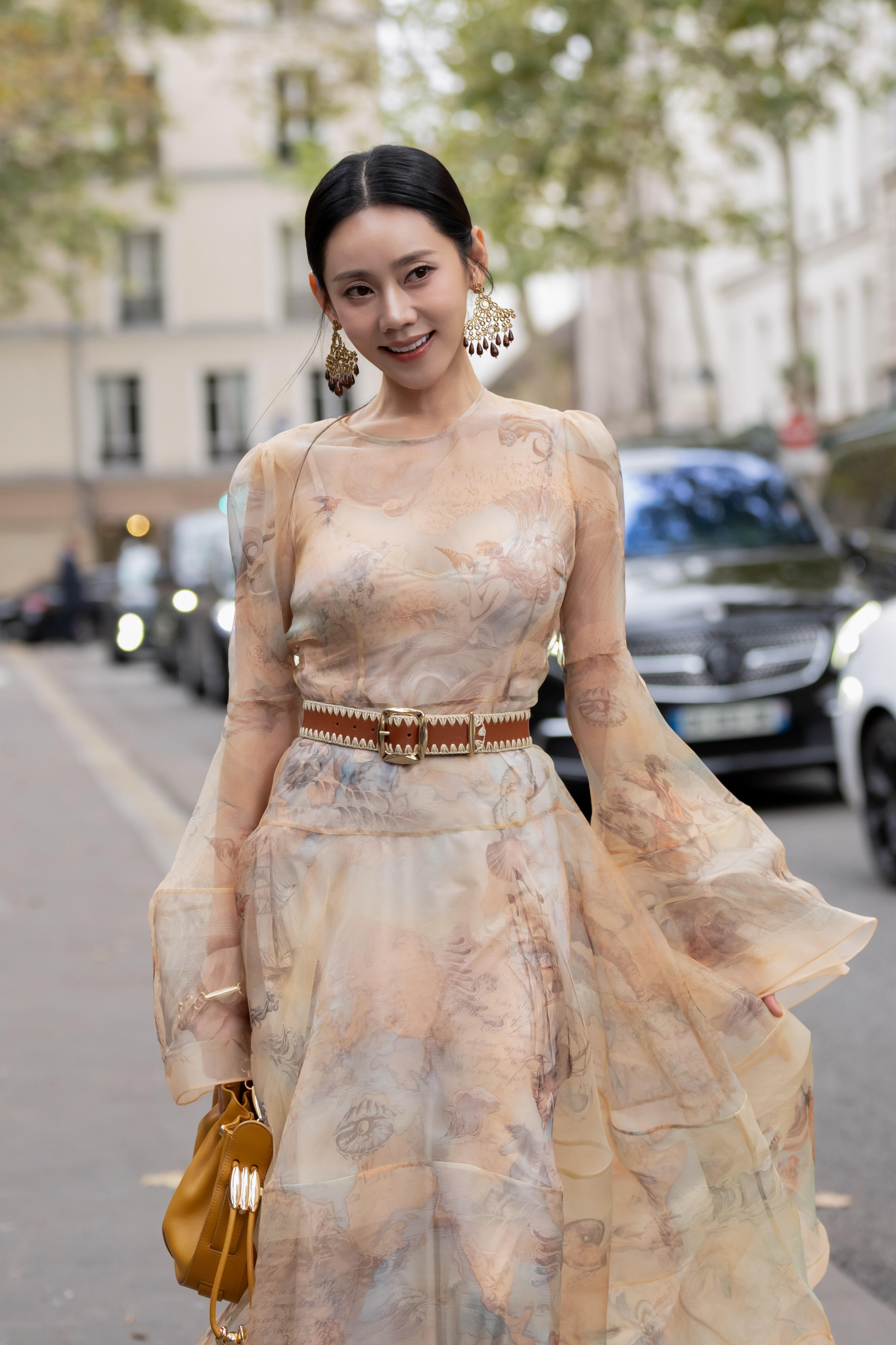 秋瓷炫✨秋瓷炫星日记录秋姐姐与仙女裙｜秋瓷炫Zimmermann秋姐姐与仙女裙