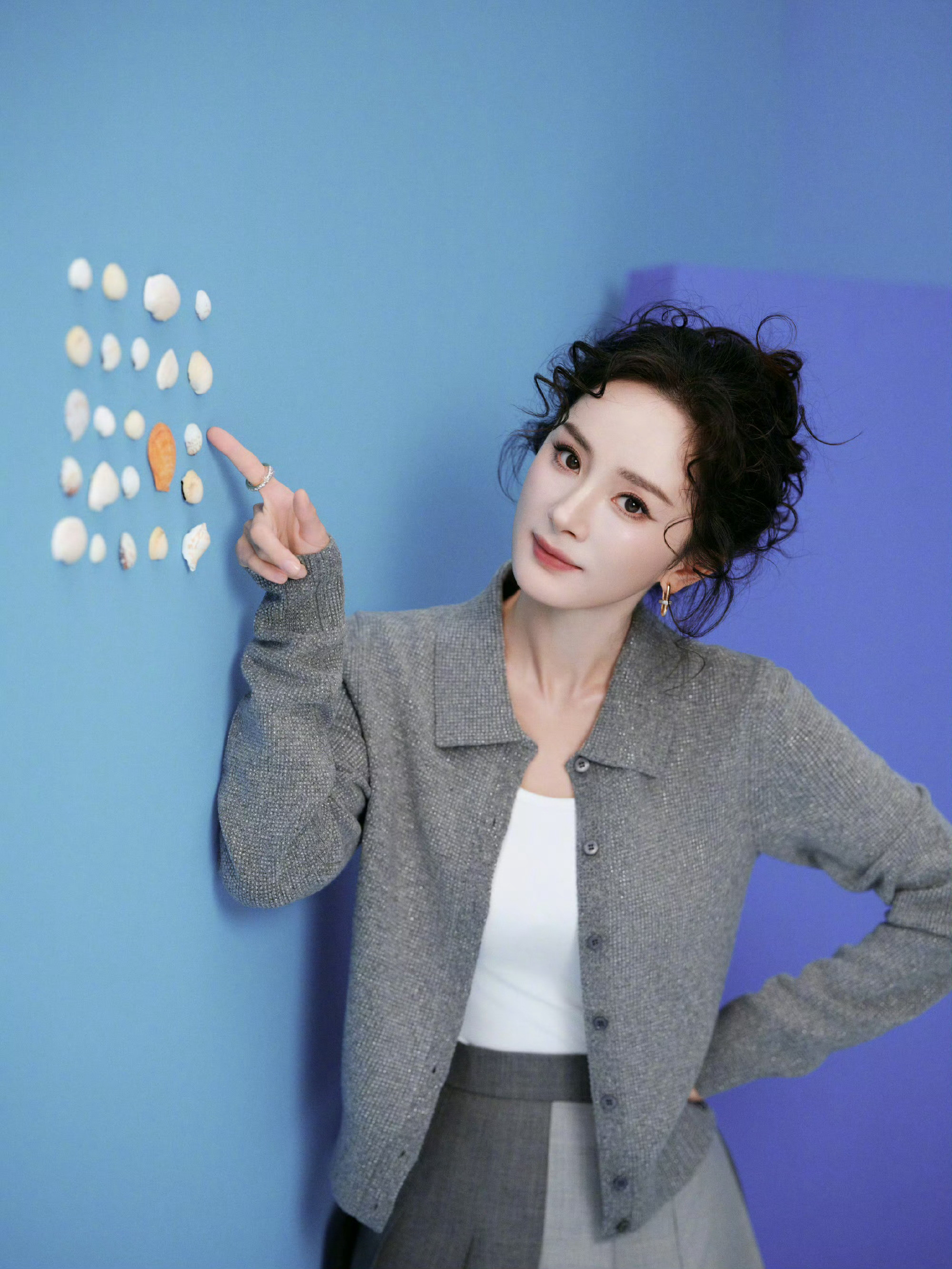 好新奇的发型！！啊啊啊杨幂这是什么绝世美女！！​​​