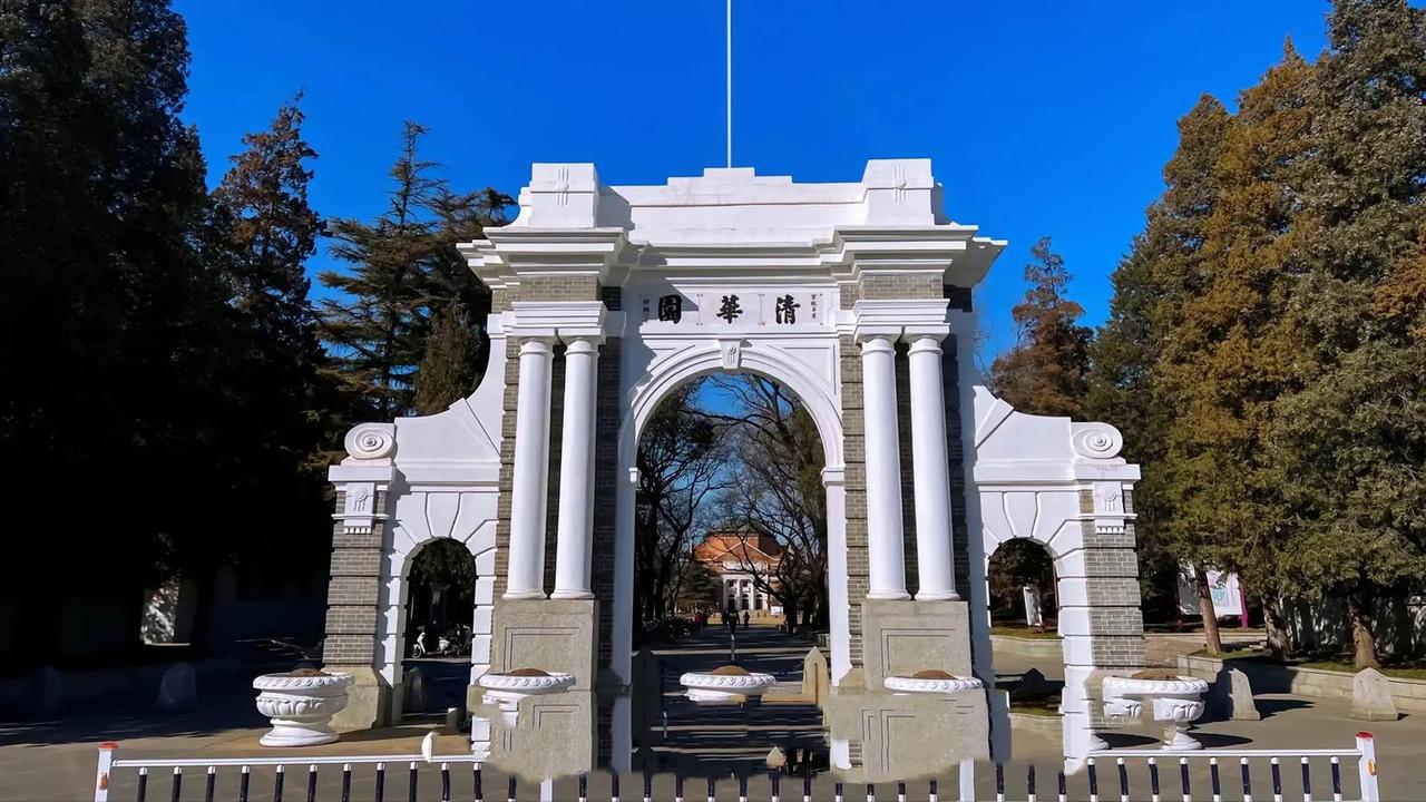 韩媒：五所中国大学跻身全球30强，韩国连一所都没有！7月20日，韩国媒体《朝鲜