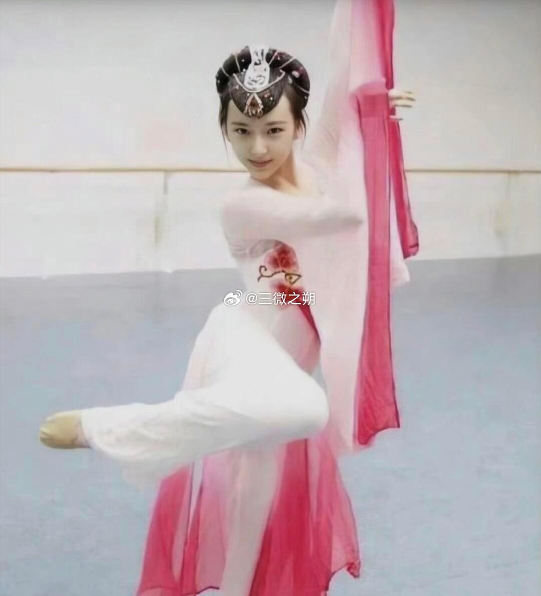 初中时期的程潇，果然美人从小就是美人了