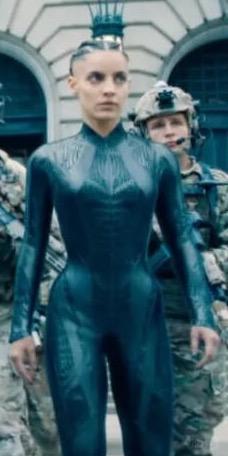 看了2025版《超人》，必须夸一夸里面的反派塑造，简直绝了！尼古拉斯・霍尔