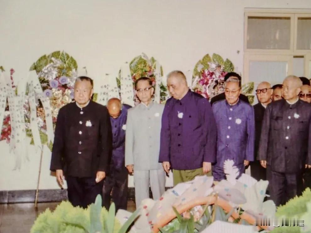 1983年5月3日，河南省委书记刘建勋在北京逝世，享年70岁。这张照片记录了刘