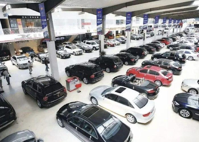 10月全国乘用车零售224.2万辆，1-10月累计1925万辆，同比增长7.9%