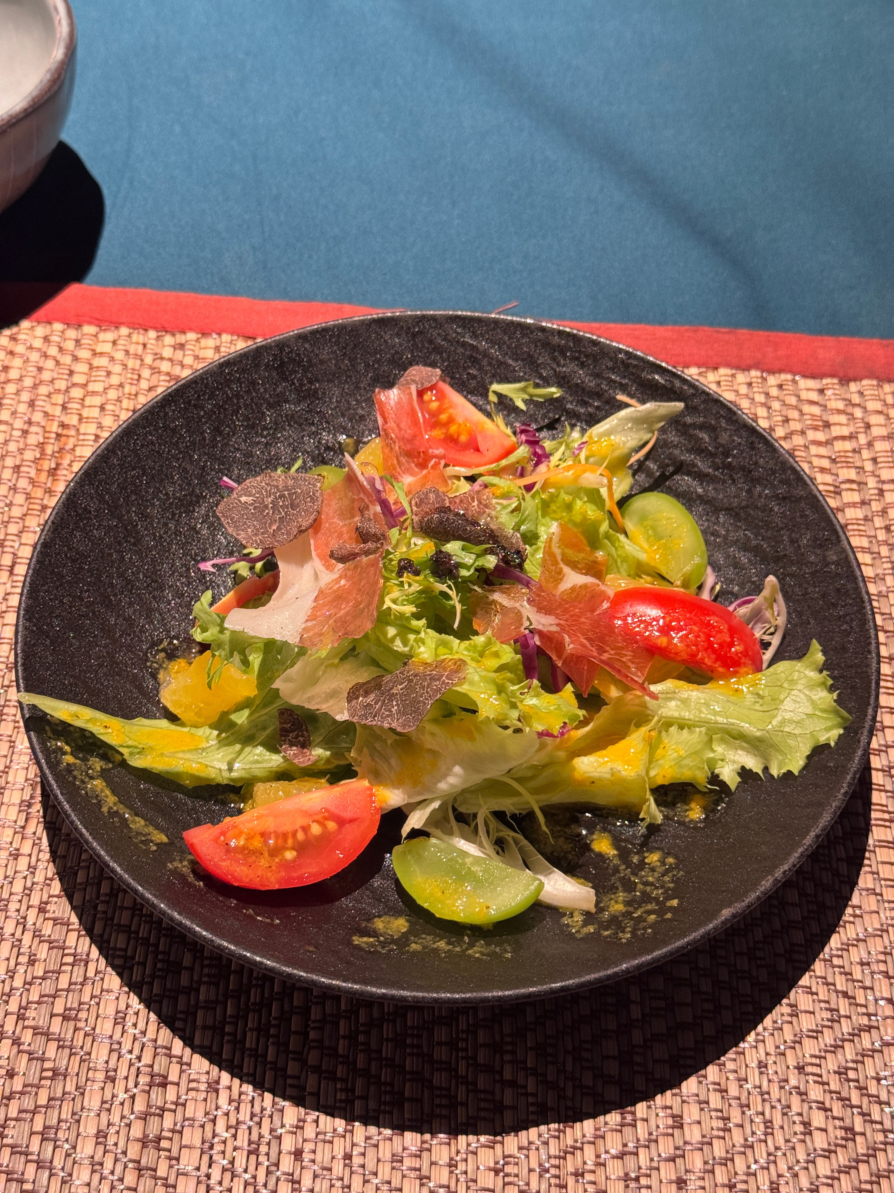 今晚的伙食也很不错就是无辣不欢（真的没有辣椒吃不饱）这是什么毛病