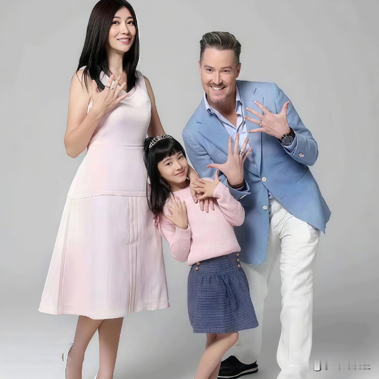 夏克立去找陈晓取取经吧同样是娶湾湾女人，结婚又离婚孩子归女方，这俩人的境