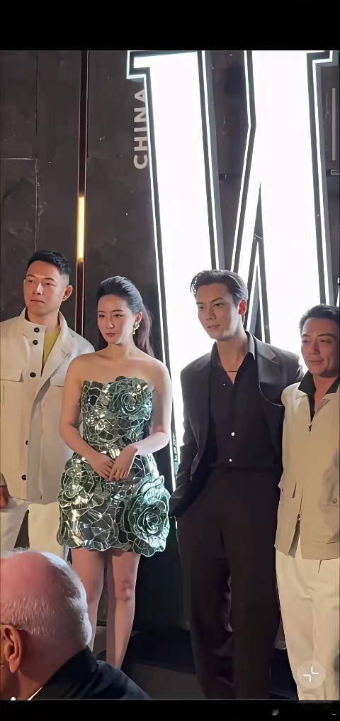刘亦菲精修和生图差别还挺大的…​​​