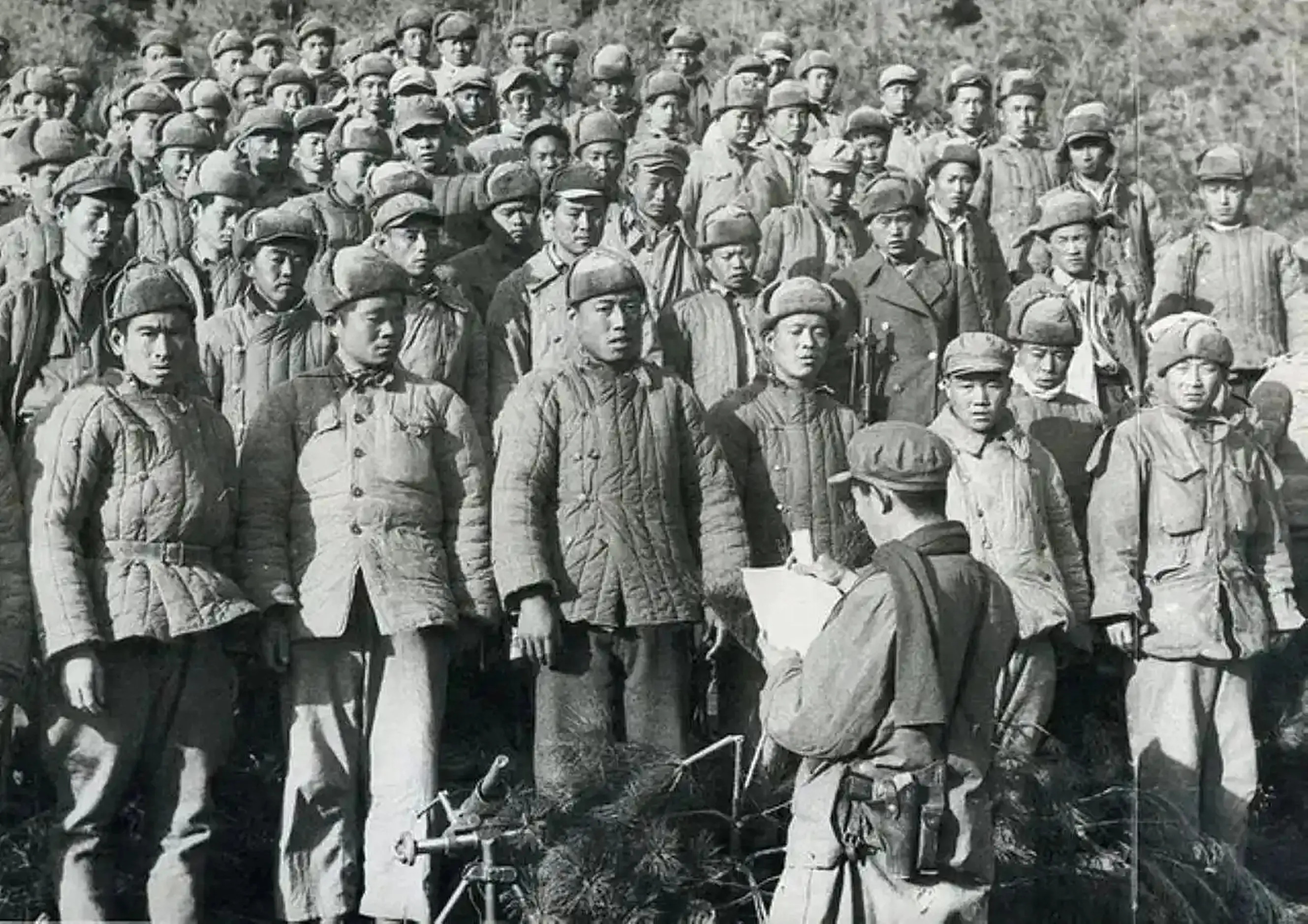 1951年，朝鲜战争中，志愿军500人急袭南朝鲜溃军，结果因为天黑走错路，误入6