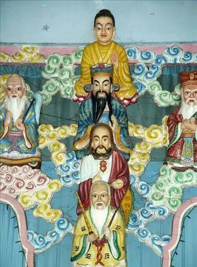 我听一个越南女人说过，他们越南人喜欢看《西游记》是因为越南没有自己的神仙，所以他
