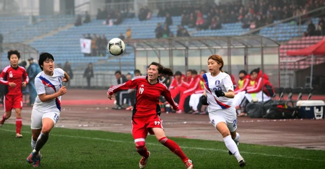 中国女足0-0战平日本女足无缘东亚杯冠军，有点遗憾。这次比赛中国女足新老搭配