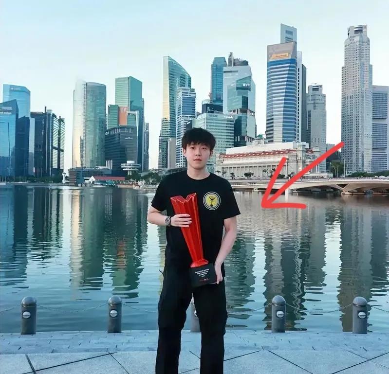 有个事，我一直不敢说，我觉得王楚钦有一个非常严重的问题！　　那