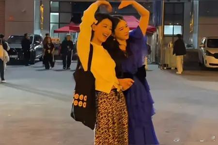 孙怡和阚清子的关系很好。孙怡直播回应了俩人关系好着呢，平常经常微信交流。对于俩人