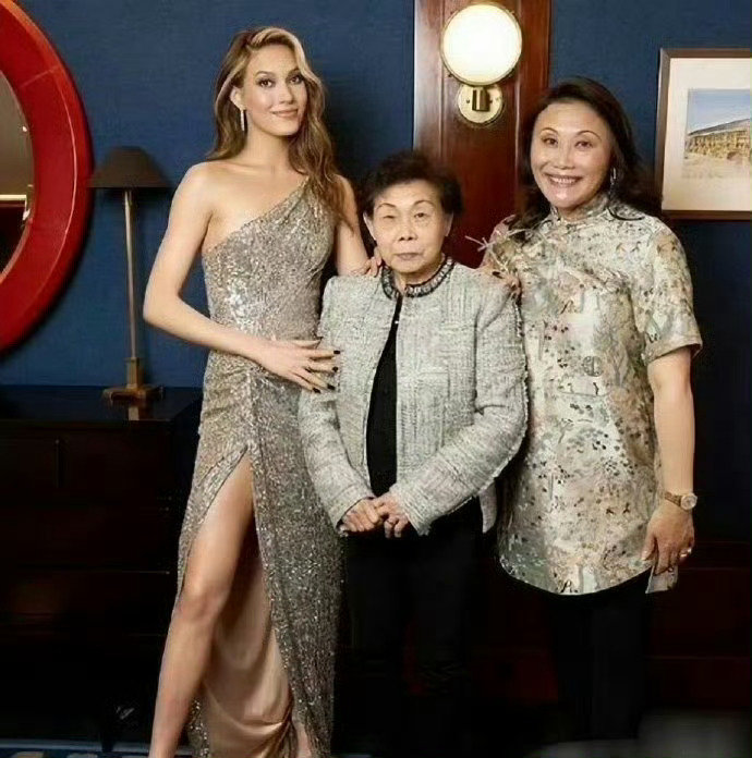 王诗龄妈妈李湘和谷爱凌妈妈谷燕似乎有个共同点，都培养出了非常优秀的女儿​​​