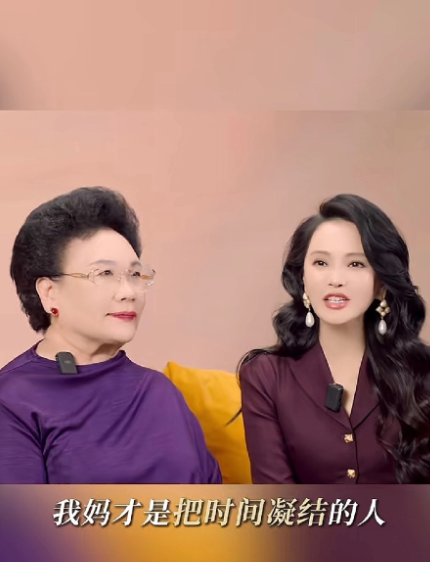 伊能静真正诠释了什么叫十年河东十年河西，前婆婆对她多不好，现在的婆婆就对她有多好